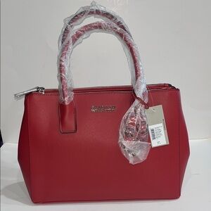 REACTION KENNETH COLE SHOULDER STRAP TRIPLE ENTRY SATCHEL, RED, W/BAG CHARM, NWT